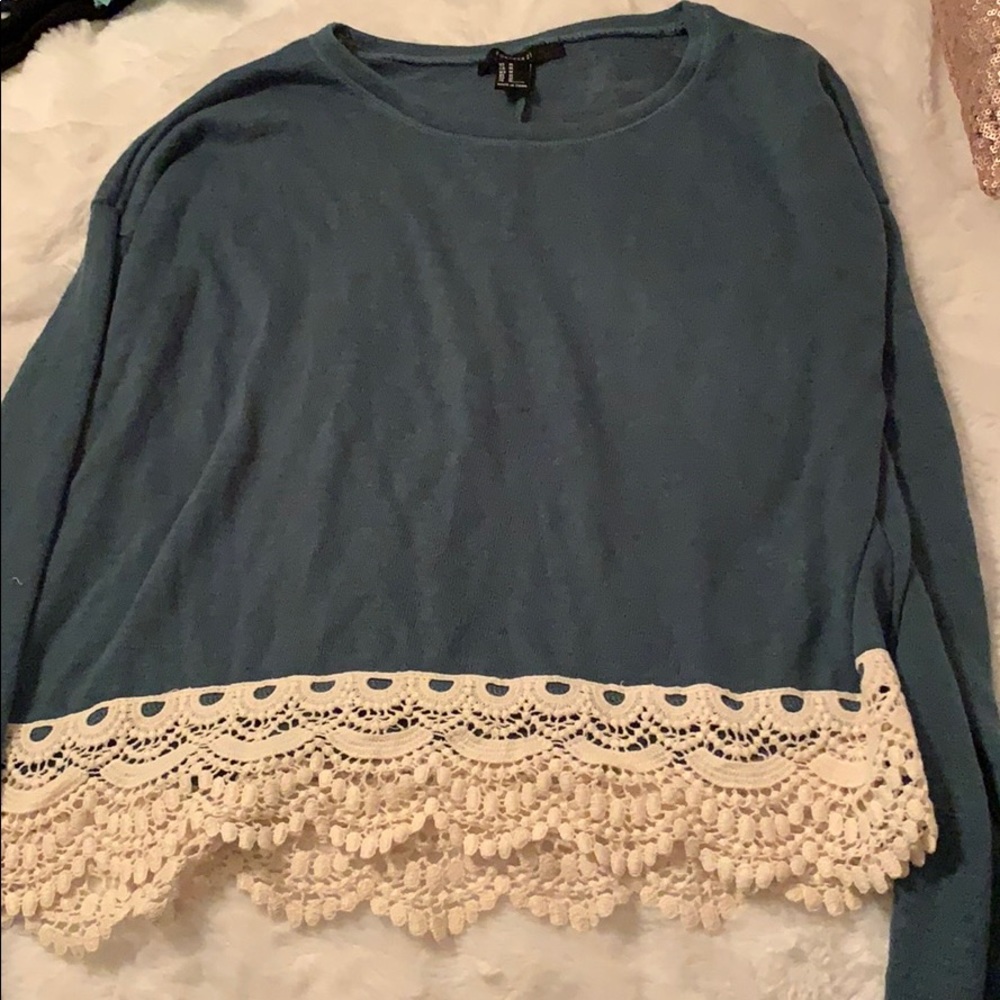 Long sleeve shirt with lace on bottom